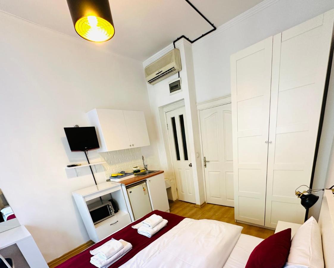 Aram Galata Suites Истанбул Екстериор снимка